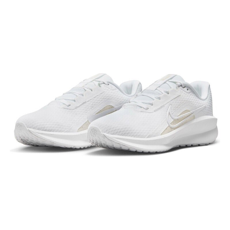 Nike Running Downshifter 13 trainers in white