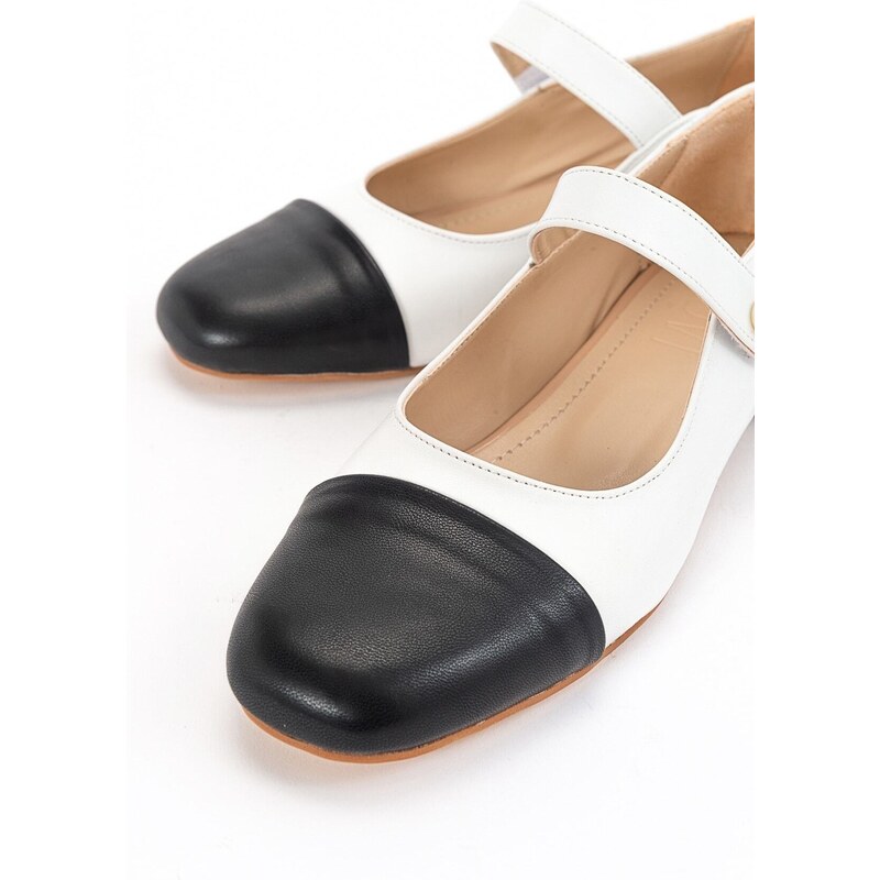 LuviShoes Local White Women's Flats