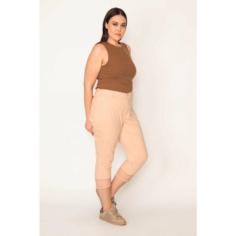 Şans Women's Plus Size Mink Cuff Tulle Detailed Lycra 5 Pocket Capri