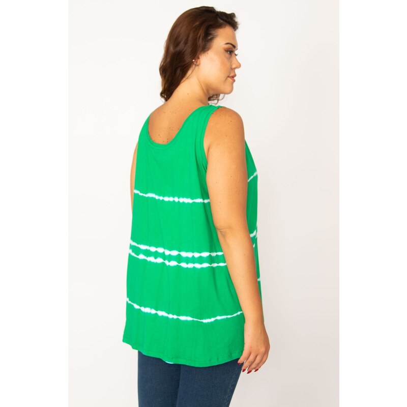 Şans Women's Large Size Green Batik Patterned Tunic