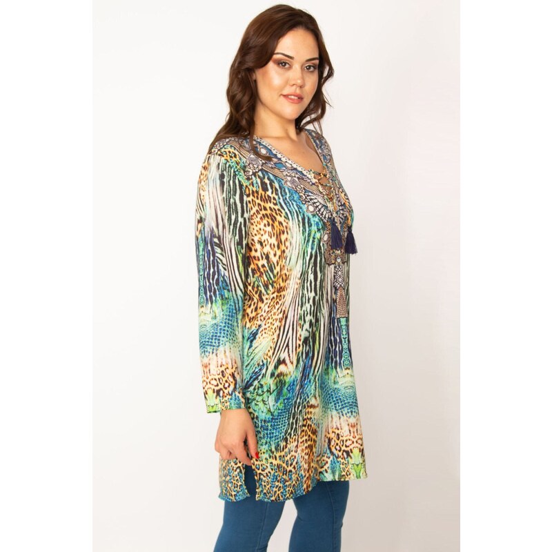 Şans Women's Plus Size Colorful V-Neck Chiffon Tunic Dress