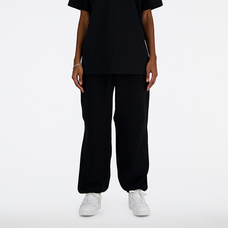 Dámské kalhoty New Balance WP41513BK – černé