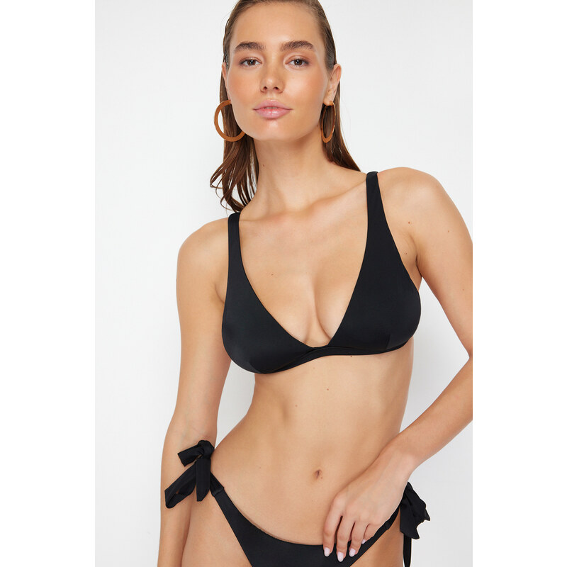 Trendyol Black Triangle Bikini Top