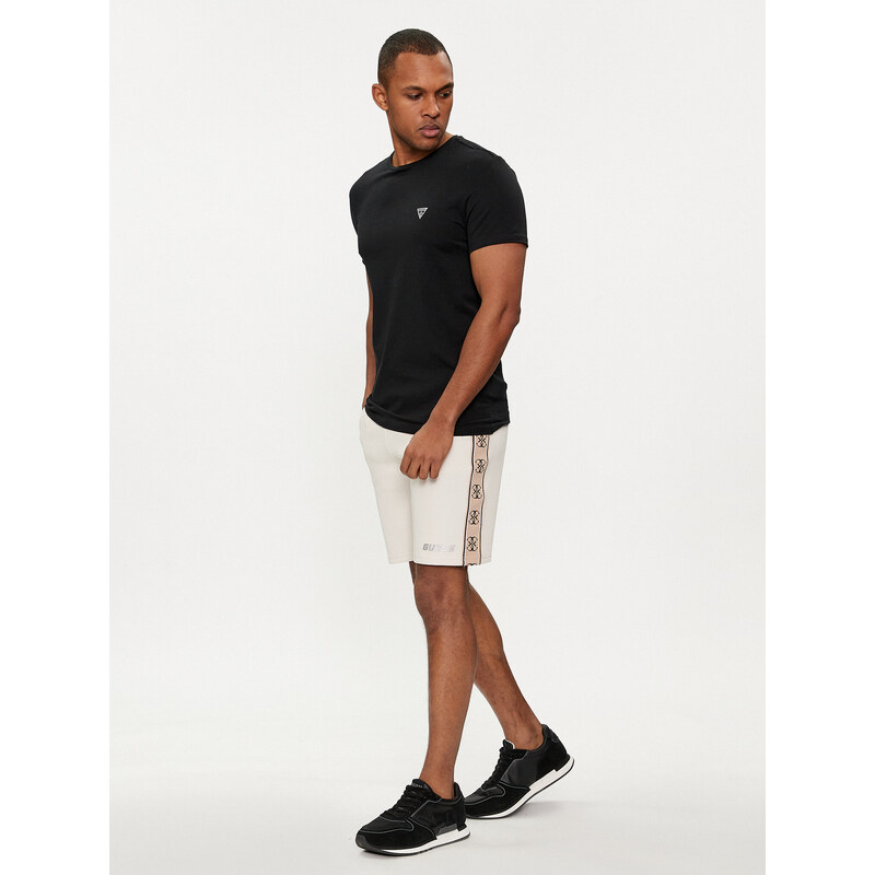 Šortky z materiálu Guess