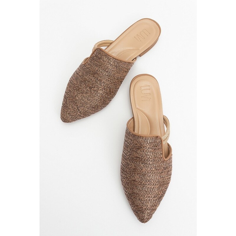 LuviShoes PESA Brown Women's Slippers with Straw Stones