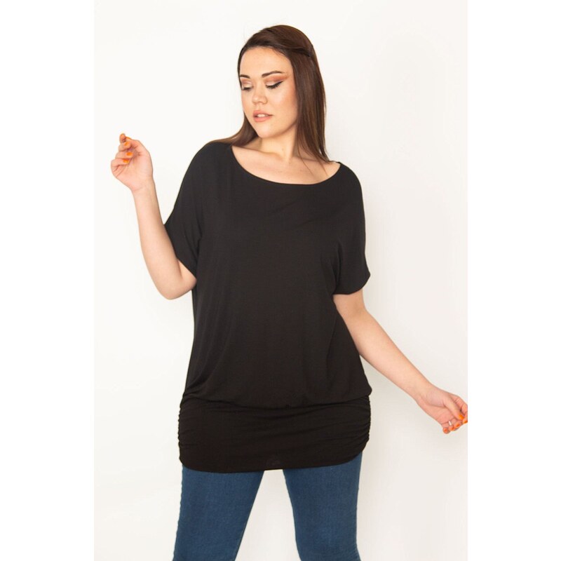 Şans Women's Plus Size Black Crew Neck Low-Sleeve Tunic with Tapeed Hem