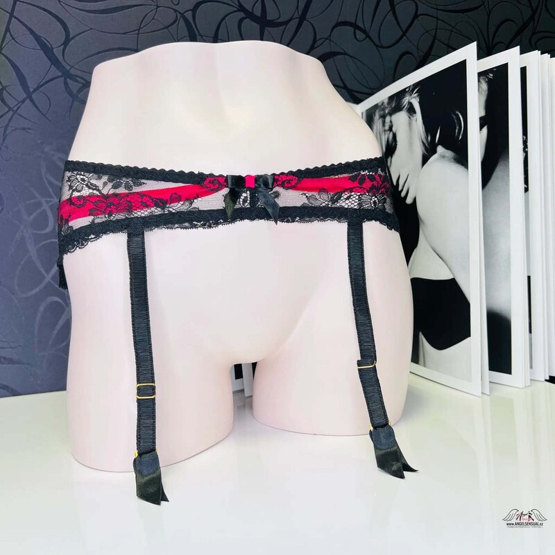 Agent Provocateur Maddy Suspender Black Fuchsia Pink Lace