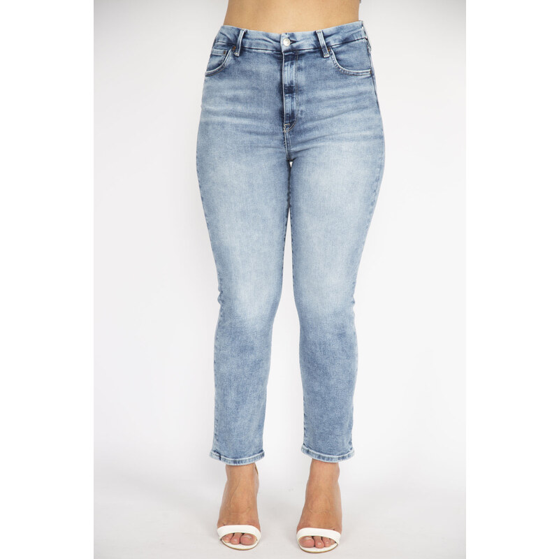 Şans Women's Plus Size Blue Washed Effect 5 Pocket Lycra Jeans