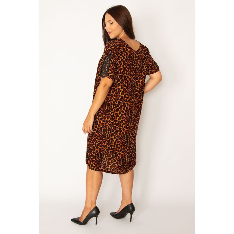 Şans Women's Plus Size Leopard Lace Detailed V-neck Leopard Pattern Dress