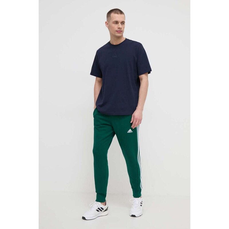 Bavlněné tepláky adidas zelená barva, s aplikací, IS1392