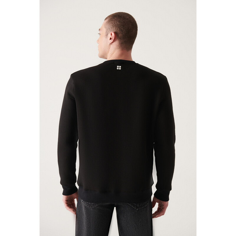 Avva Men's Black Crew Neck Hologram 3 Thread Fleece Inside Regular Fit Sweatshirt