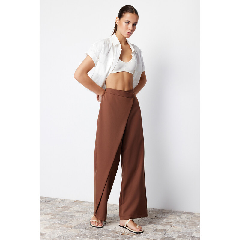 Trendyol Brown Wide Leg Cross Closure Detail Woven Trousers