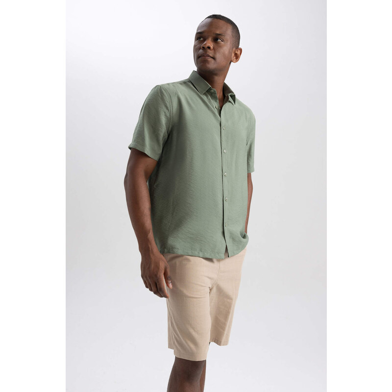 DEFACTO Regular Fit Poplin Short Sleeve Shirt