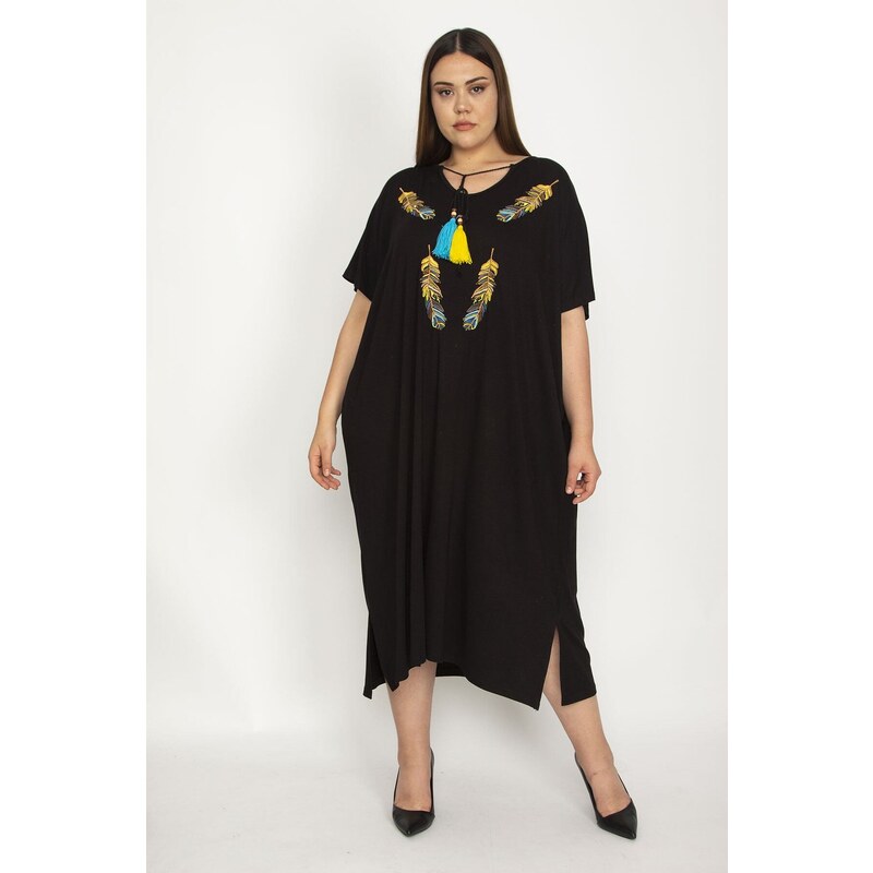 Şans Women's Plus Size Black Dress with Embroidery Detail and Side Slits