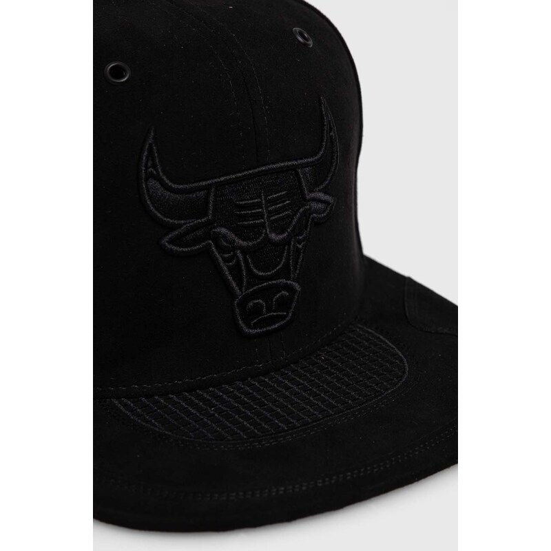 Kšiltovka Mitchell&Ness NBA CHICAGO BULLS černá barva, s aplikací