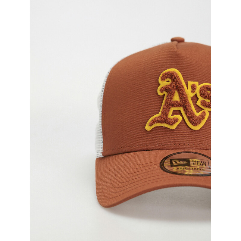 New Era Boucle Trucker Okland Atheltics (brown)hnědá