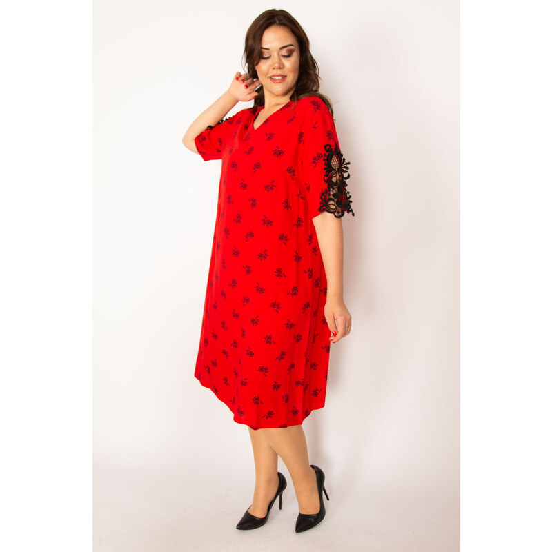 Şans Women's Plus Size Red Woven Viscose Dress With V-Neck Lace Detail