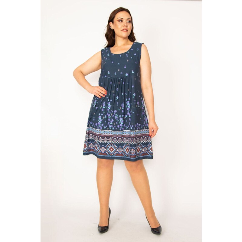 Şans Women's Plus Size Navy Blue Crew Neck Pocket Dress