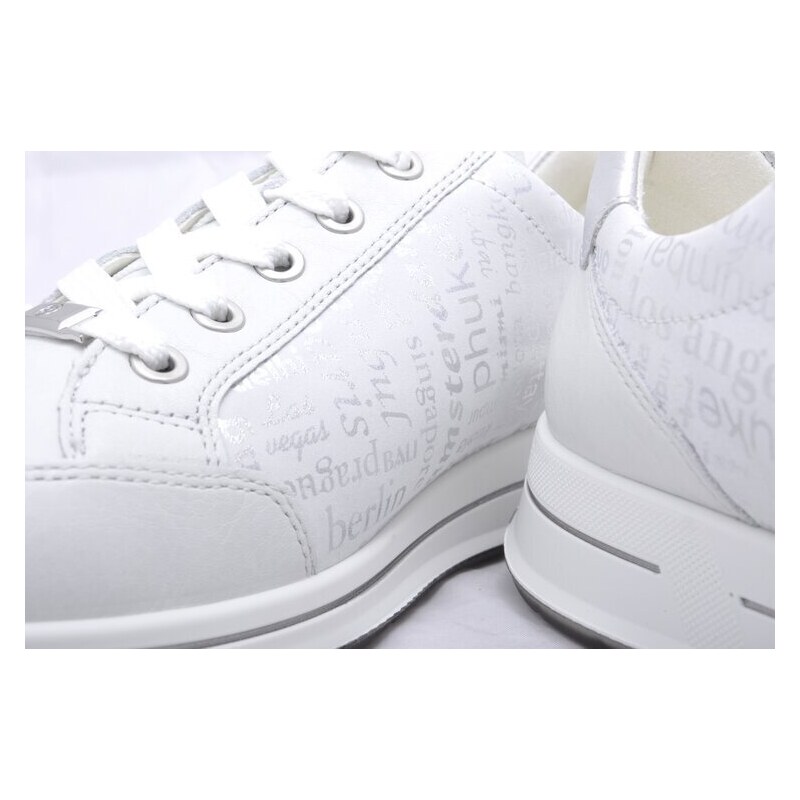 Cestovatelské sneakers Ara 12-24801 bílá.5