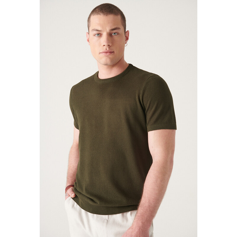 Avva Men's Khaki Textured Slim Fit Slim Fit Knitwear T-shirt