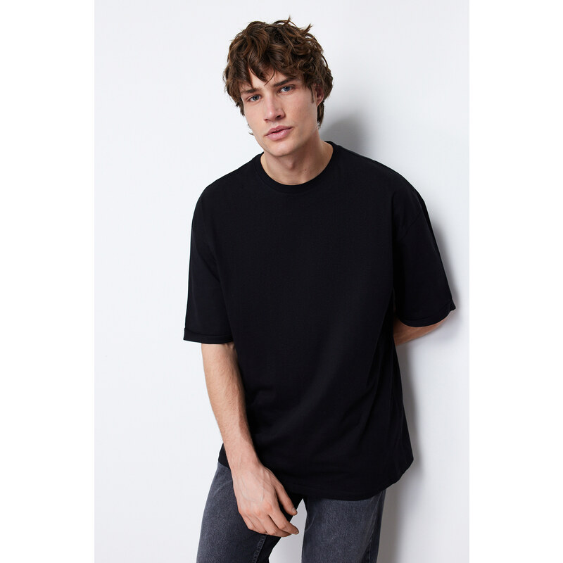 Trendyol Basic Black Oversize/Wide Cut 100% Cotton Stitched Double Sleeve T-Shirt