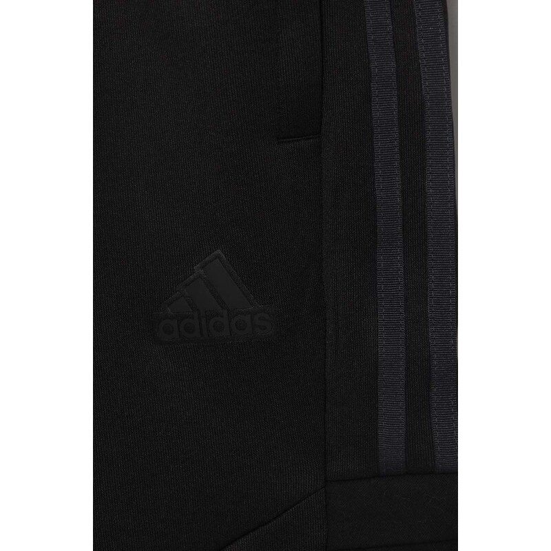 Dětské tepláky adidas černá barva, s potiskem