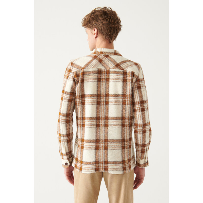 Avva Men's Ecru Oversized Lumberjack Shirt with Pocket