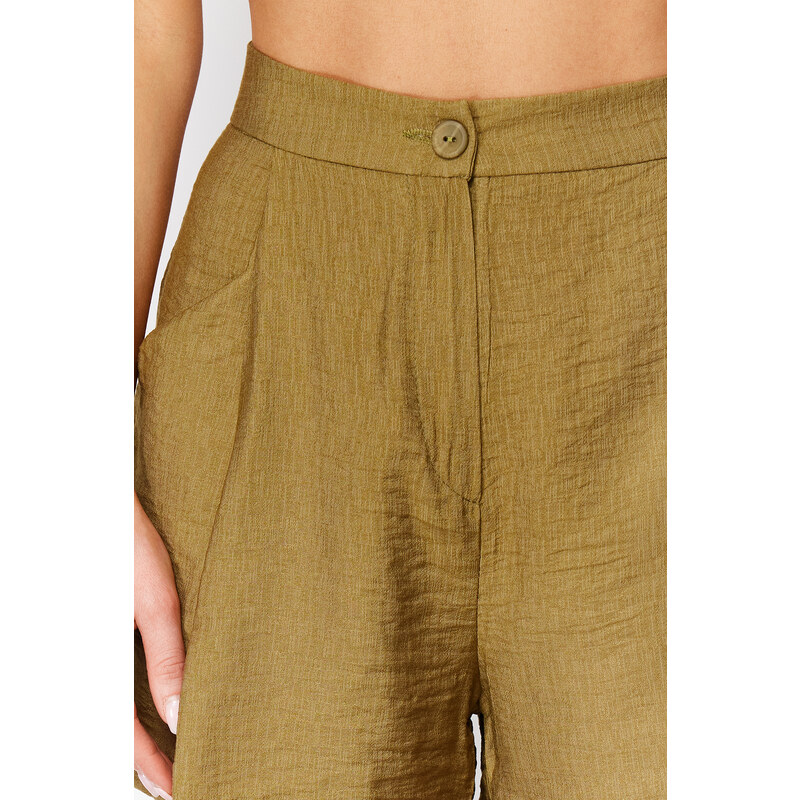 Trendyol Khaki Pocket Detailed Woven Linen Look Shorts