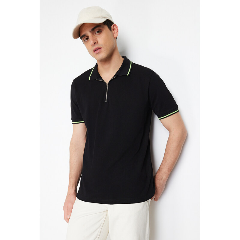 Trendyol Černé Regular / Regular Fit Zip Detailní Polo Neck tričko