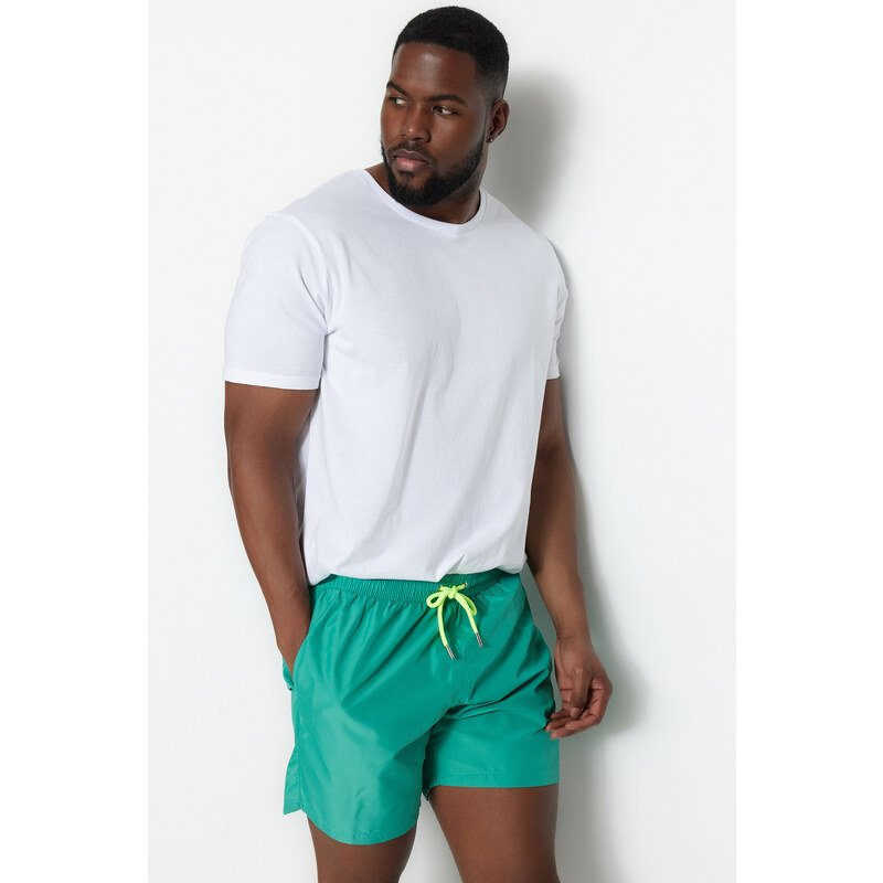 Trendyol Plus Size Green Standard Fit Marine Shorts