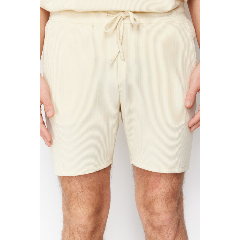 Trendyol Ecru Regular/Normal Fit Medium Length Textured Anti-Wrinkle Shorts
