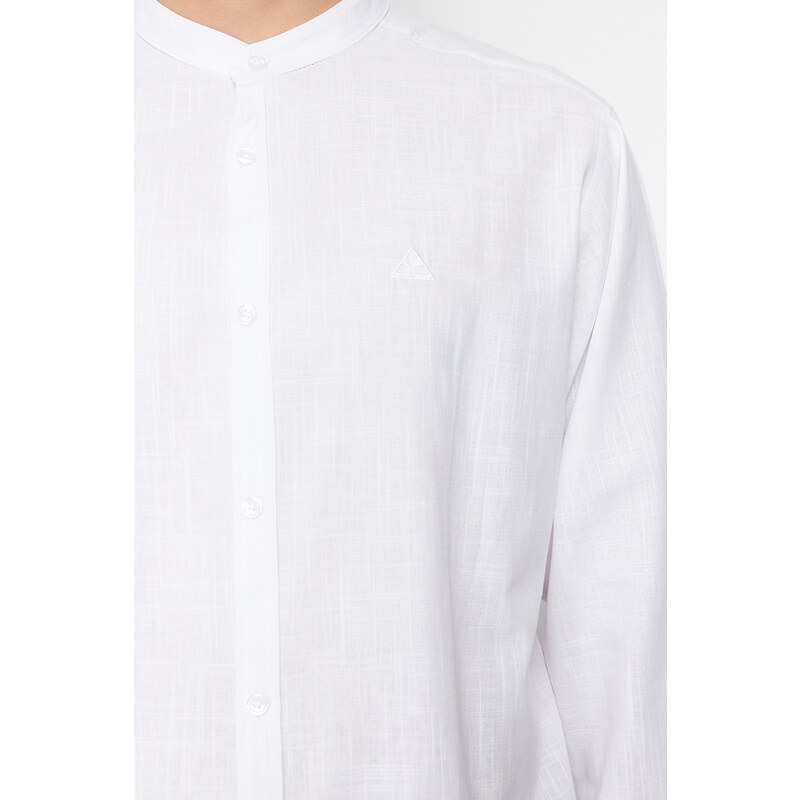 Trendyol White Regular Fit Large Collar Embroidery Detail 100% Cotton Shirt
