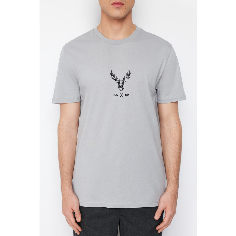 Trendyol Gray Regular/Regular Cut Deer Embroidered 100% Cotton T-Shirt
