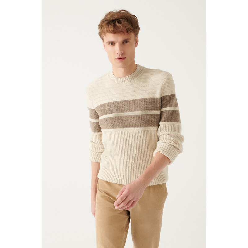 Avva Men's Light Beige Chest Panel Detail Regular Fit Knitwear Sweater