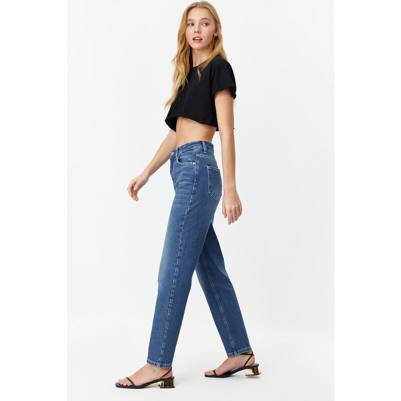 Trendyol Blue More Sustainable High Waist Slim Mom Jeans