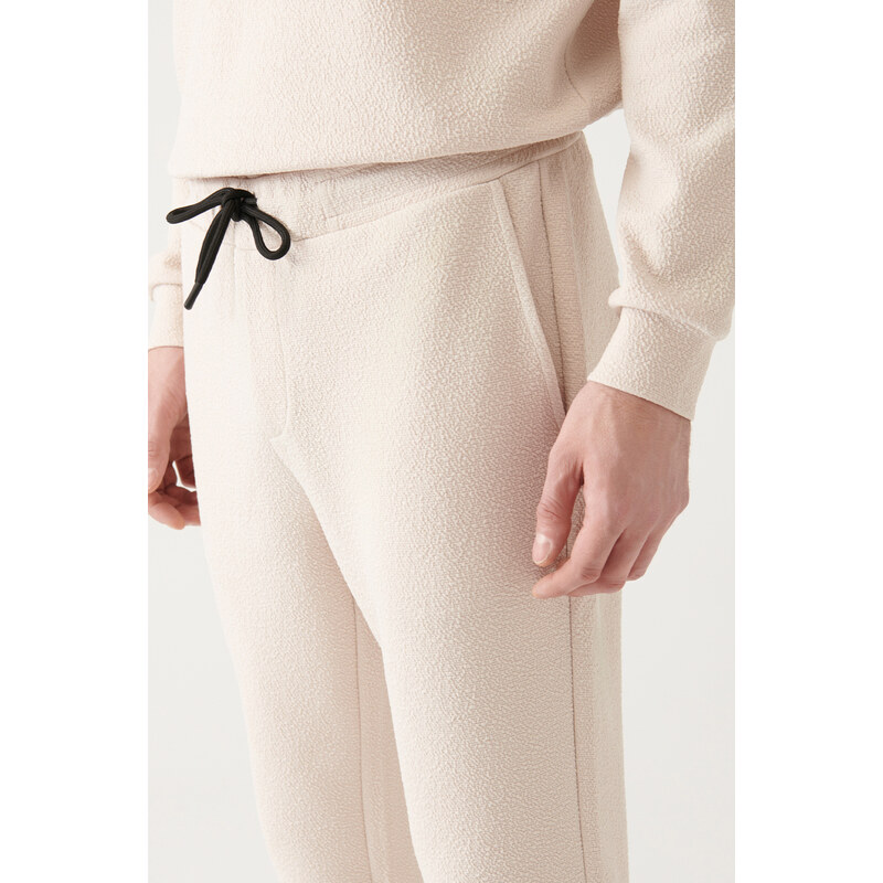 Avva Men's Beige Laced Waist Elastic Jacquard Cotton Breathable Regular Fit Jogger Sweatpants A