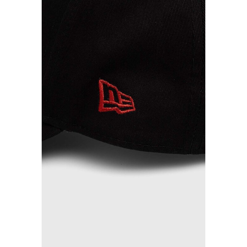 Bavlněná baseballová čepice New Era Chicago Bulls černá barva, s aplikací
