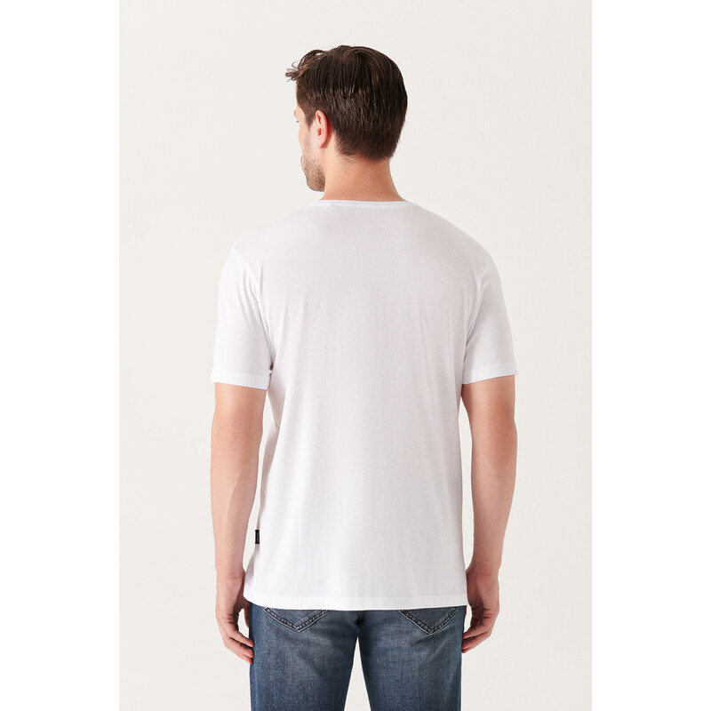 Avva Men's White Ultrasoft Crew Neck Cotton Slim Fit Slim Fit T-shirt