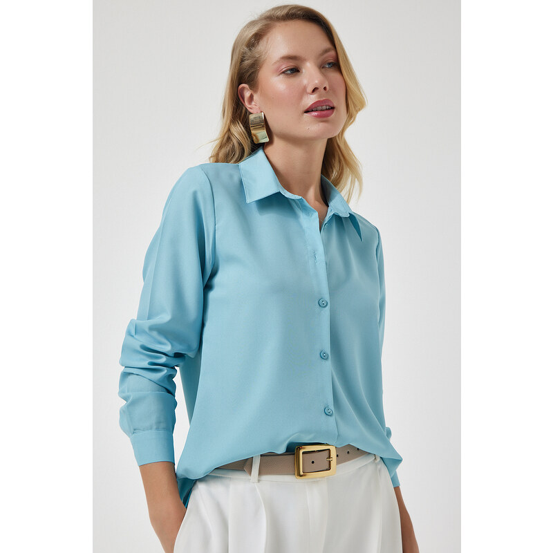 Happiness İstanbul Women's Turquoise Soft Textured Basic Shirt