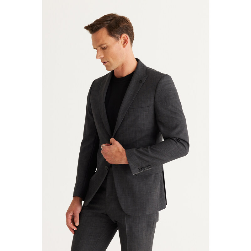 ALTINYILDIZ CLASSICS Men's Anthracite Slim Fit Slim Fit Dovetail Collar Cordura Fabric Patterned Wool Suit