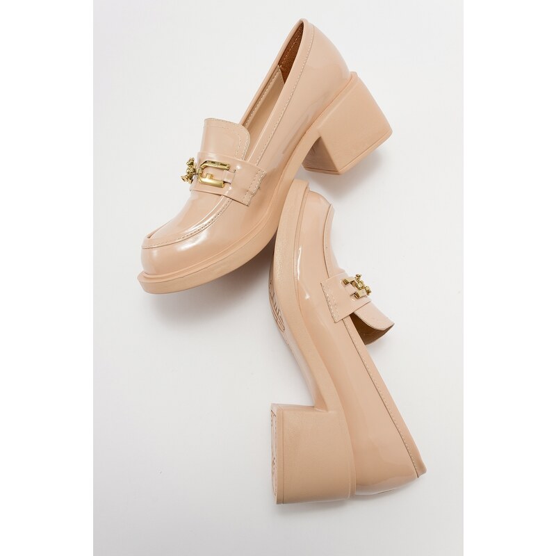 LuviShoes OMERA Beige Patent Leather Women's Shoes