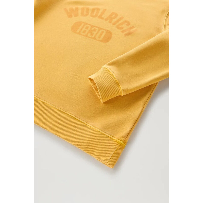 MIKINA WOOLRICH GARMENT DYED LOGO CREWNECK