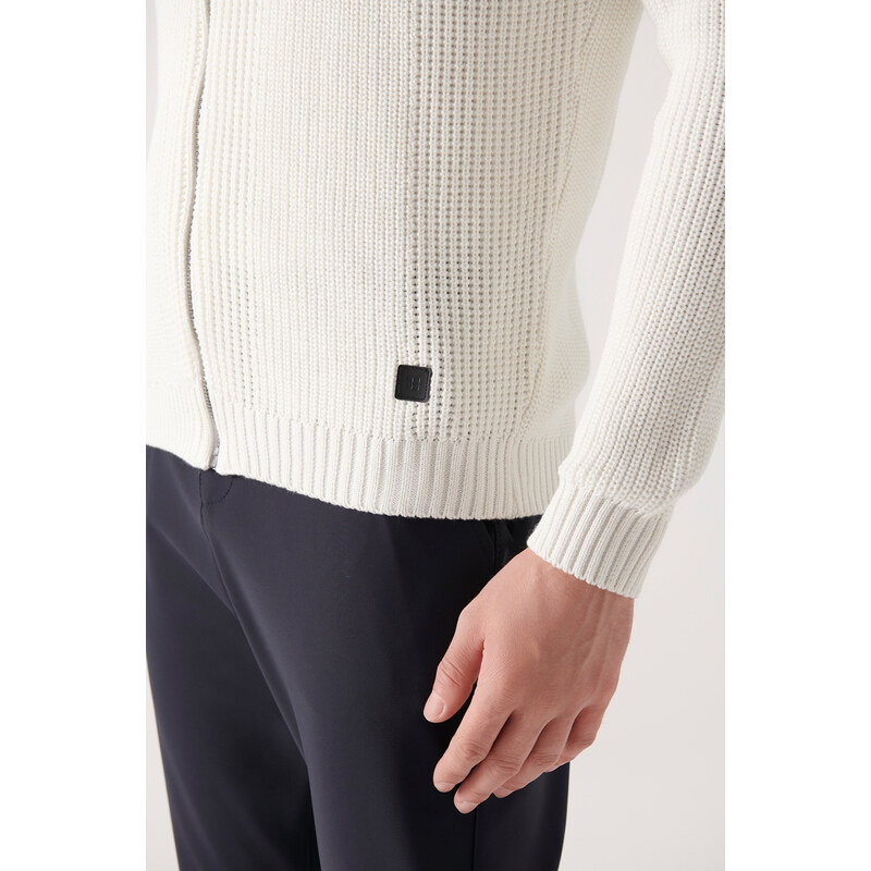 Avva Men's White High Neck Zippered Regular Fit Thessaloniki Cardigan