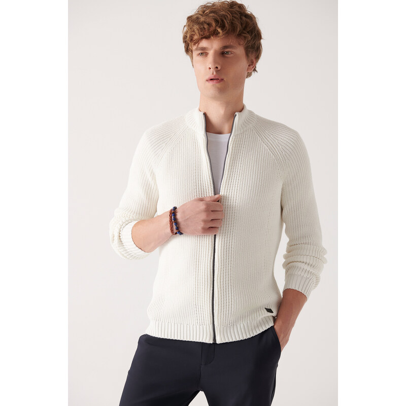 Avva Men's White High Neck Zippered Regular Fit Thessaloniki Cardigan