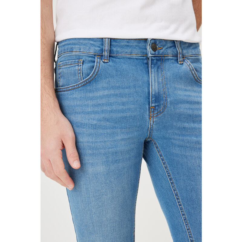 AC&Co / Altınyıldız Classics Men's Light Blue Extra Slim Fit Slim Fit Riss Cotton Flexible Denim Jeans.