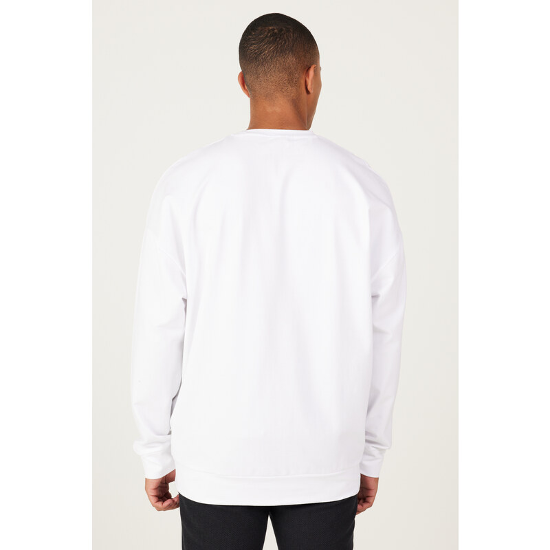 AC&Co / Altınyıldız Classics Men's White Oversize Wide Cut Crew Neck Cotton Printed Sweatshirt