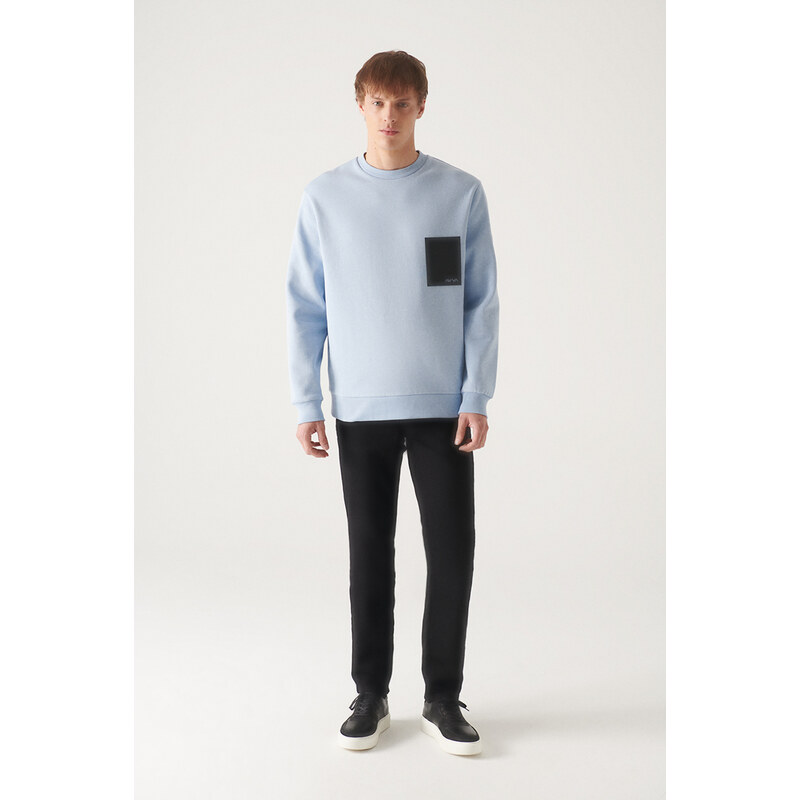 Avva Men's Light Blue Crew Neck 3 Thread Fleece Printed Regular Fit Sweatshirt