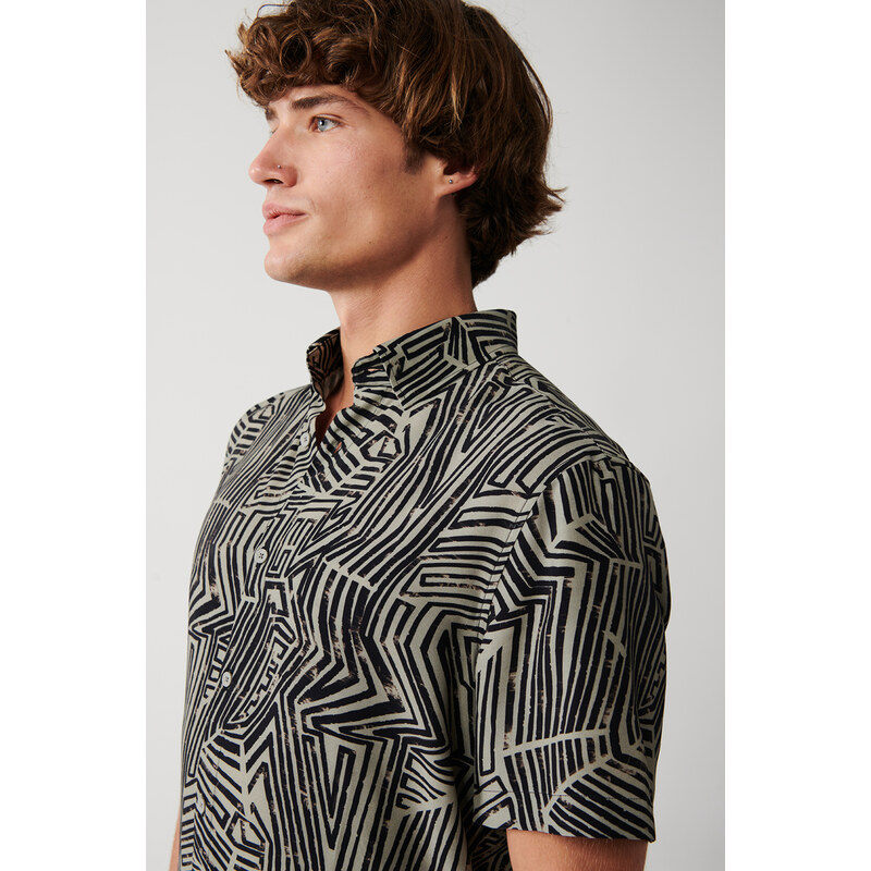Avva Men's Mink Viscose Bottom Button Collar Abstract Patterned Short Sleeve Regular Fit Shirt