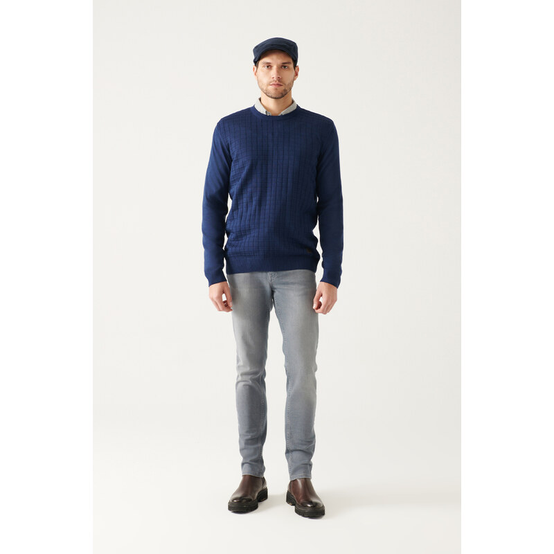 Avva Men's Dark Navy Blue Crew Neck Textured Regular Fit Knitwear Sweater