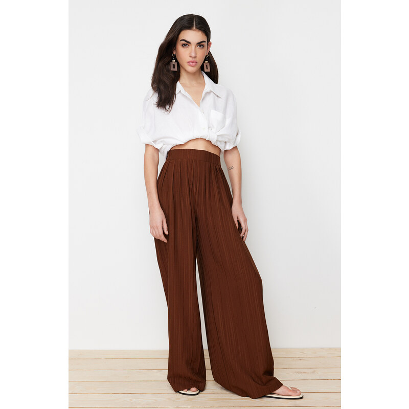 Trendyol Pleat Detail Wide Leg Dark Brown Textured Fabric Woven Trousers